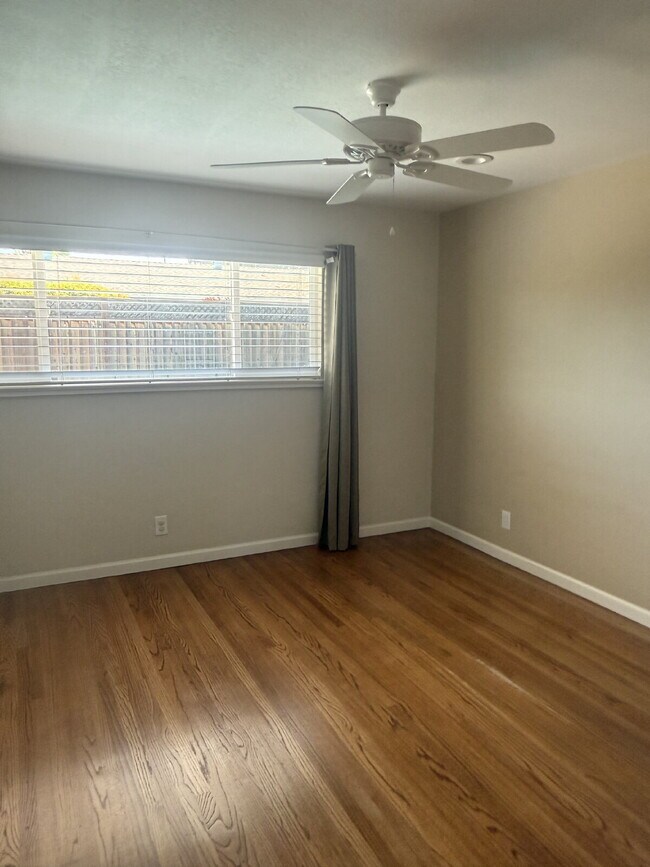 Building Photo - Charming 3 Bedroom, 2 Bathroom Livermore Home with Pool & Private Backyard Oasis