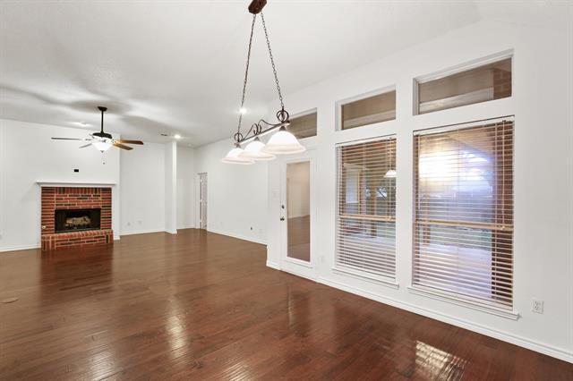 Building Photo - 280 Beech Dr