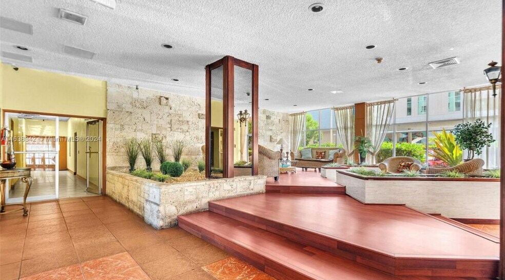 Building Photo - 4675 W 18th Ct