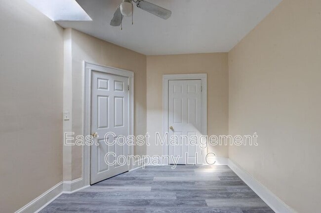 Building Photo - 837 Belgian Ave