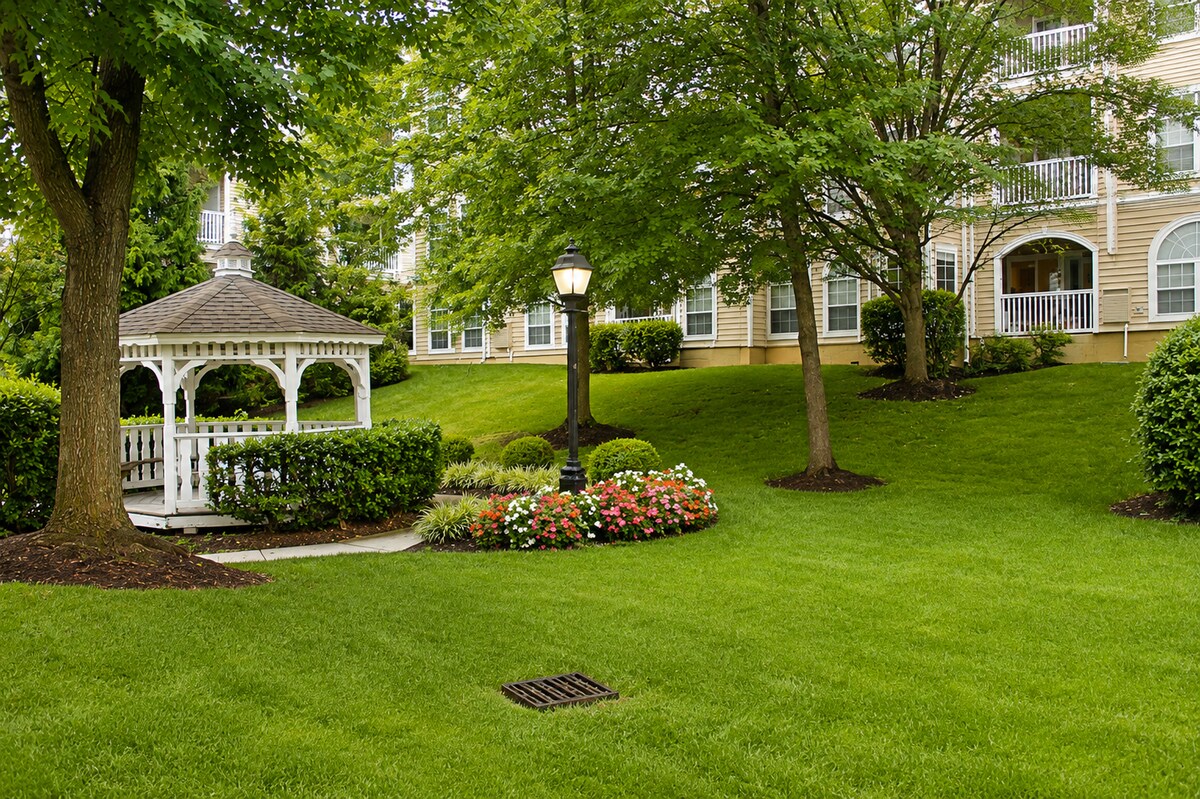 Building Photo - 4551 Strutfield Ln