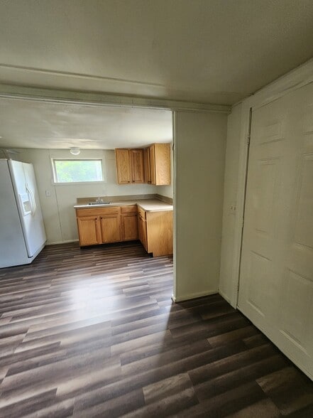 Kitchen - 1461 33rd St NW