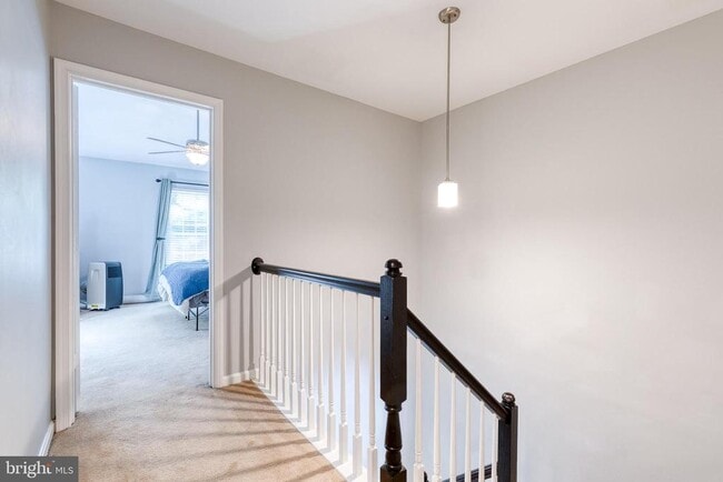 Building Photo - 708 Leister Dr