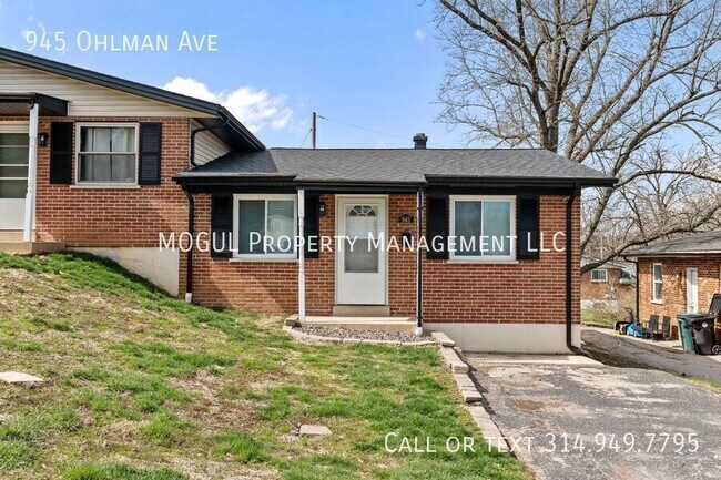Building Photo - 945 Ohlman Ave