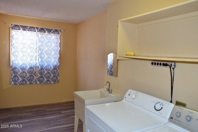 Building Photo - 9814 W Azalea Ct