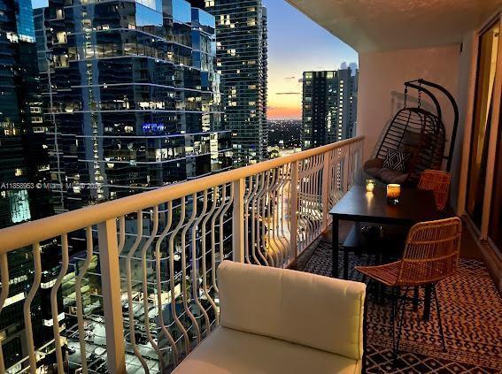 Building Photo - 1200 Brickell Bay Dr