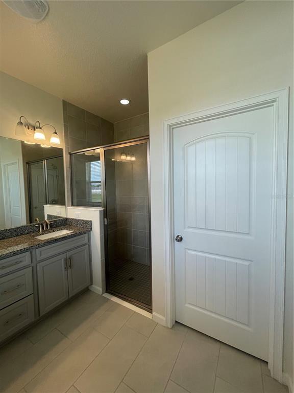 Building Photo - 12942 Satin Lily Dr