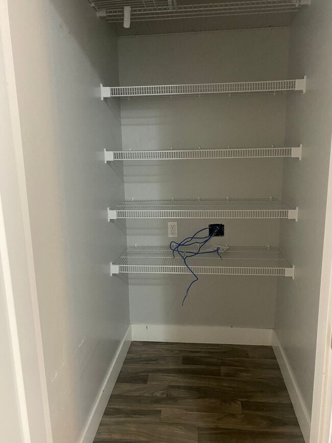 Building Photo - Beautiful 3 bed 2 bath townhome in Vineyard