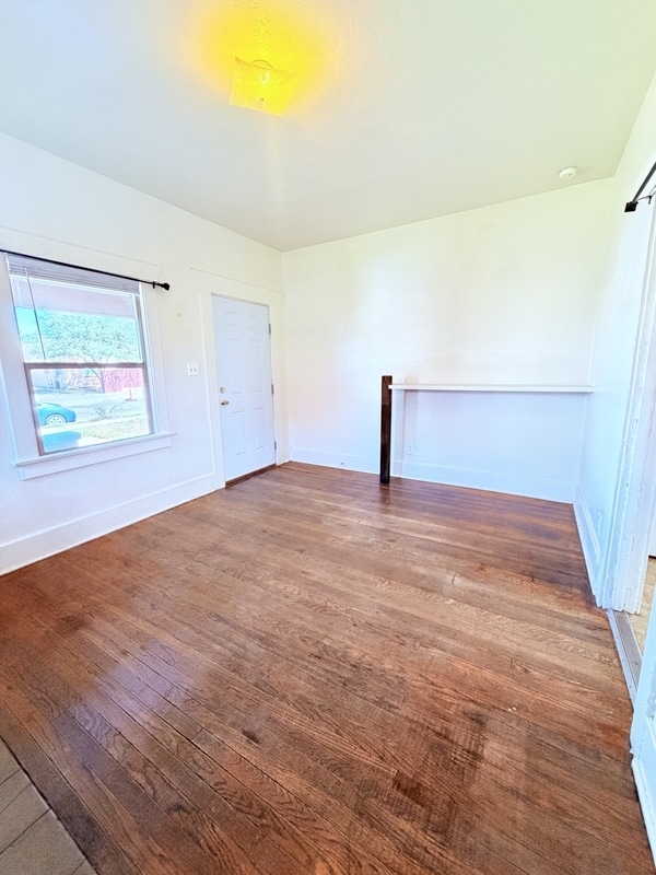 Building Photo - 722 E Drachman St