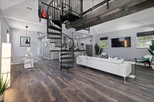 Building Photo - 52 Florida Ave