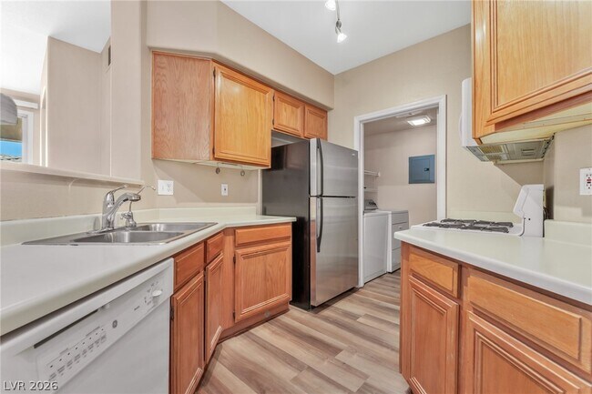 Building Photo - 7139 S Durango Dr