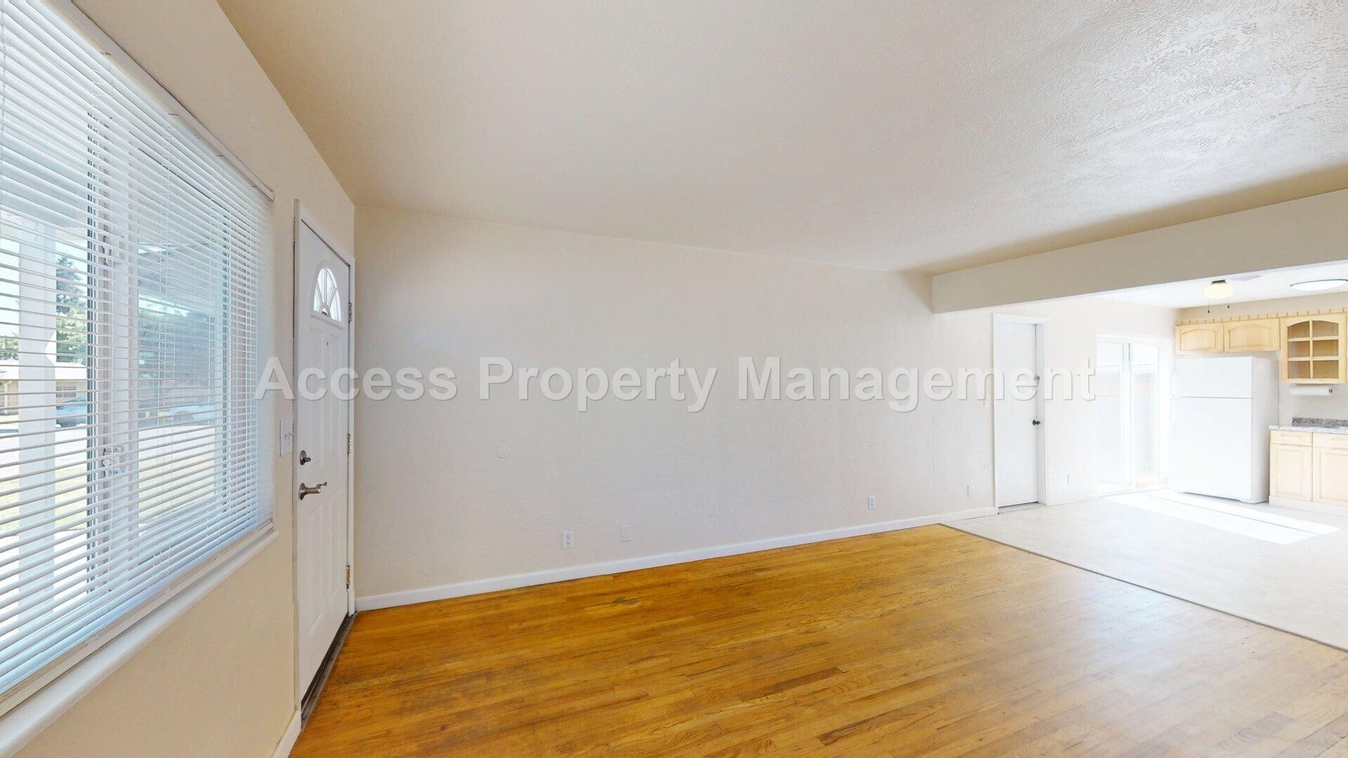 Building Photo - 145 Marilyn Ave
