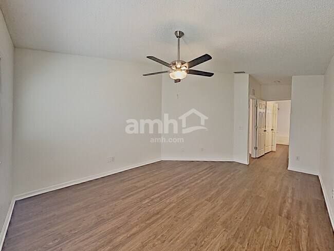 Building Photo - 12119 Feldwood Creek Ln