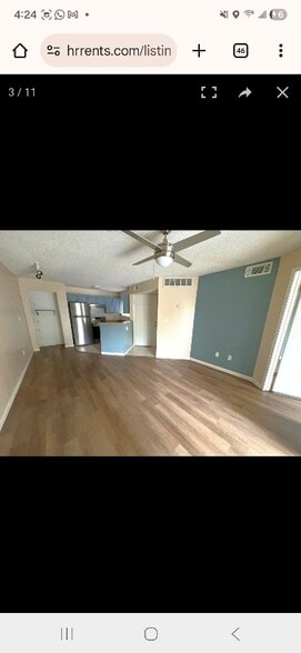 Building Photo - 1940 Lake Atriums Cir