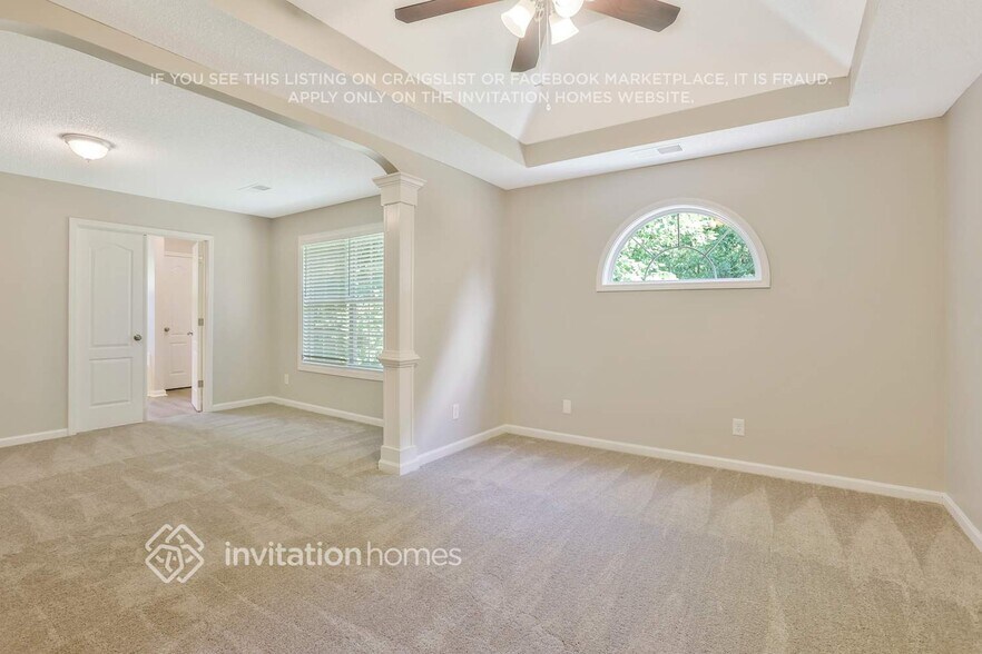 Building Photo - 295 Hunters Chase