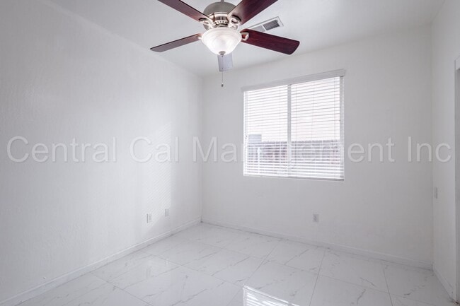 Building Photo - 4 Bedroom/3 Bath Home with Paid Solar - $3295 Per Month!