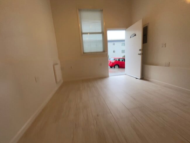 Building Photo - 4646 Balboa St