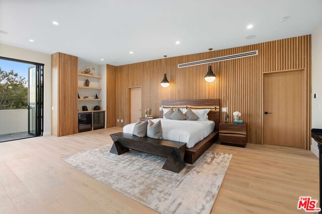 Building Photo - 27187 Sea Vista Dr