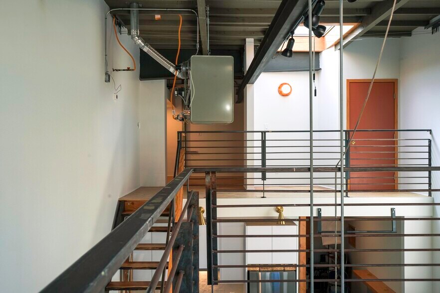 Bedroom Walkway View - 2323 Magnolia St