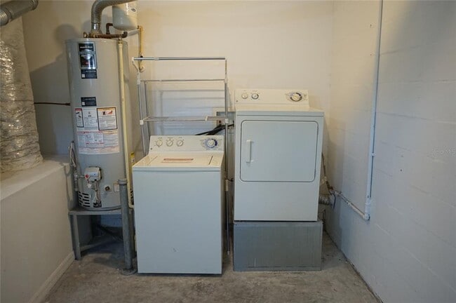 Building Photo - 24606 Victoria Wood Ct