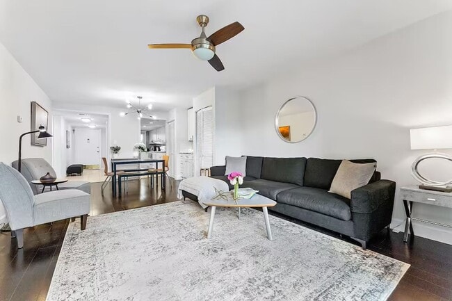 Building Photo - 3700 S Osprey Ave