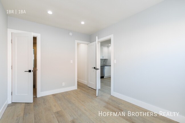 Building Photo - 2824 Redondo Blvd