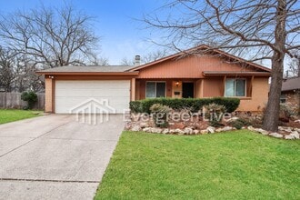 Building Photo - 311 Franklin Dr