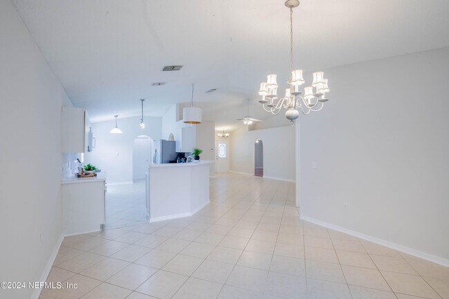 Building Photo - 3158 Ash Harbor Dr E