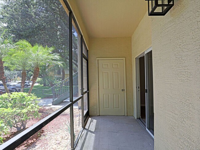 Building Photo - Royal Greens 11480-102