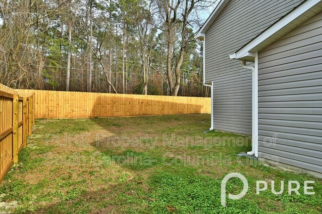 Building Photo - 134 Vermillion Dr