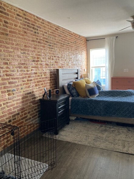 Building Photo - 1602 Latrobe St