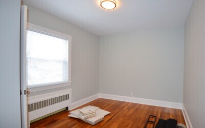 Building Photo - 142 Salisbury Rd