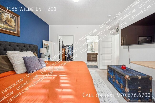 Building Photo - Spacious and Bright Modern 3-Bedroom Condo...