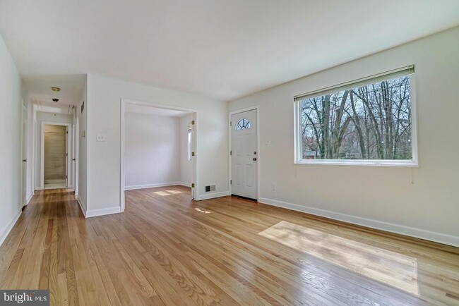 Building Photo - 4715 Boiling Brook Pkwy