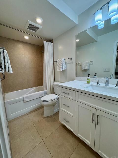 Building Photo - 1552 Camino Del Mar