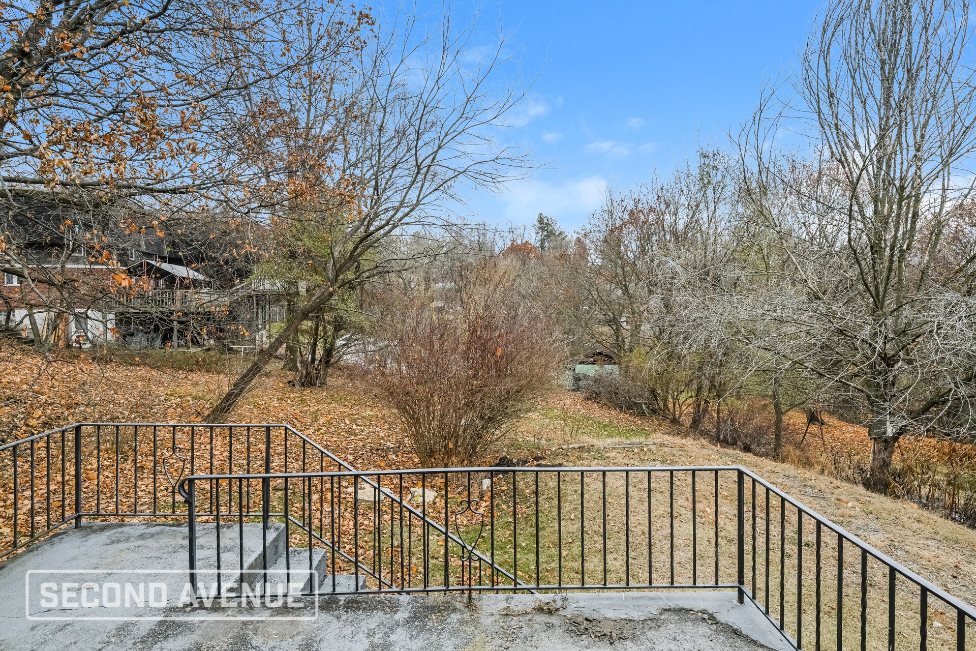 Building Photo - 154 Collins Dr