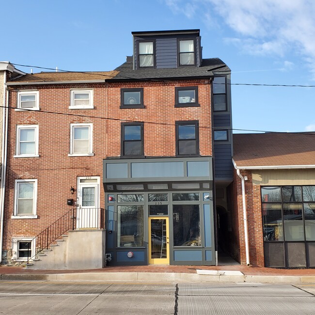 Front facade - 235 E Market St