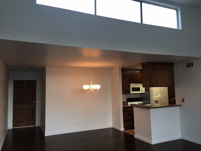 Building Photo - 5700 Etiwanda Ave
