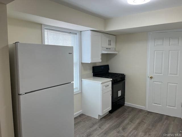 Building Photo - 26 Main St