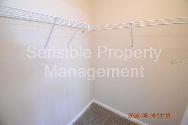 Building Photo - 11570 Misty Isle Ln