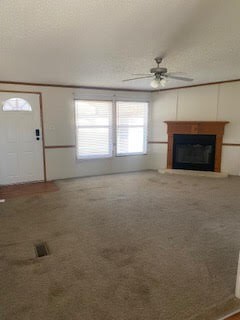 Building Photo - 545 S Apricot Ave