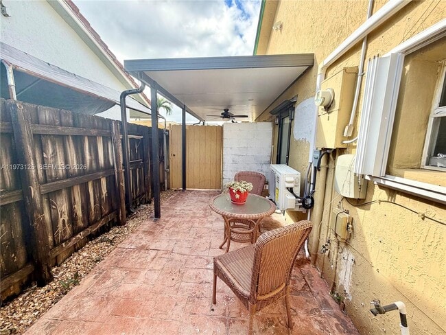 Building Photo - 17802 SW 152nd Ct