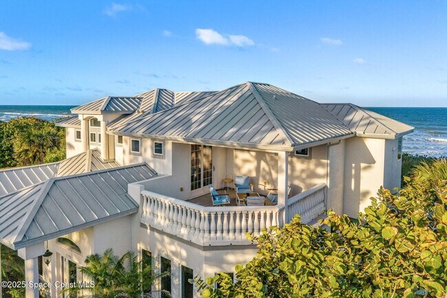 Building Photo - 5795 S Hwy A1A