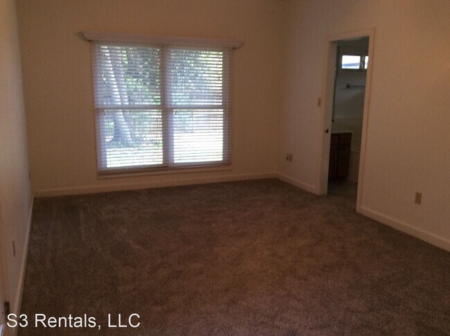 Building Photo - 4 br, 3 bath House - 2542 Brighton Circle