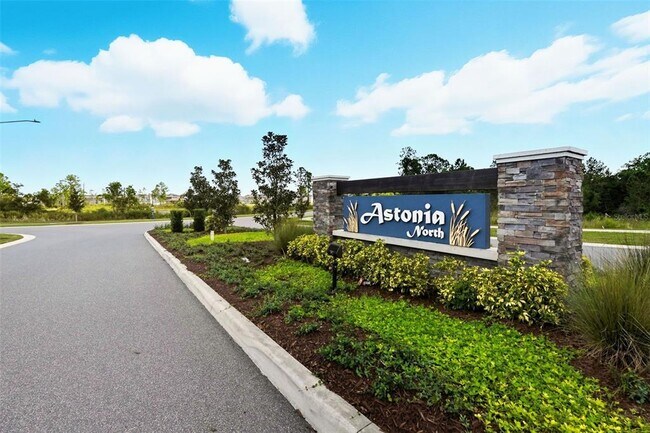 Building Photo - 724 Daring Dr