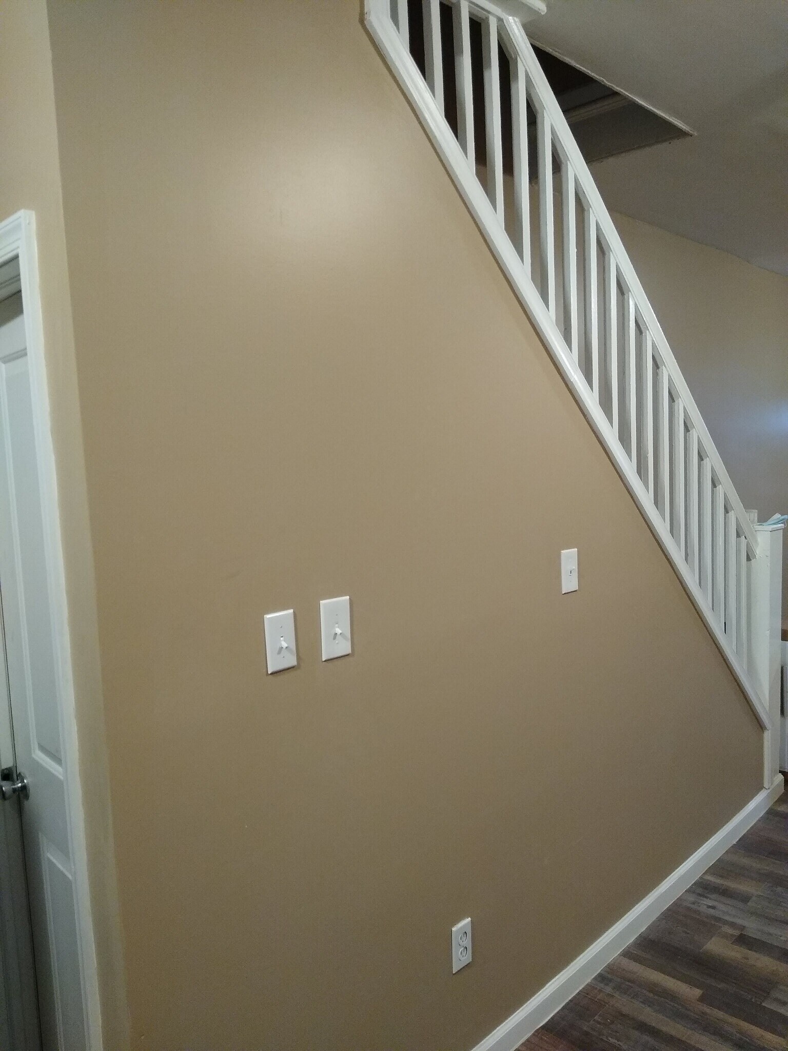 Building Photo - 2054 Ann St