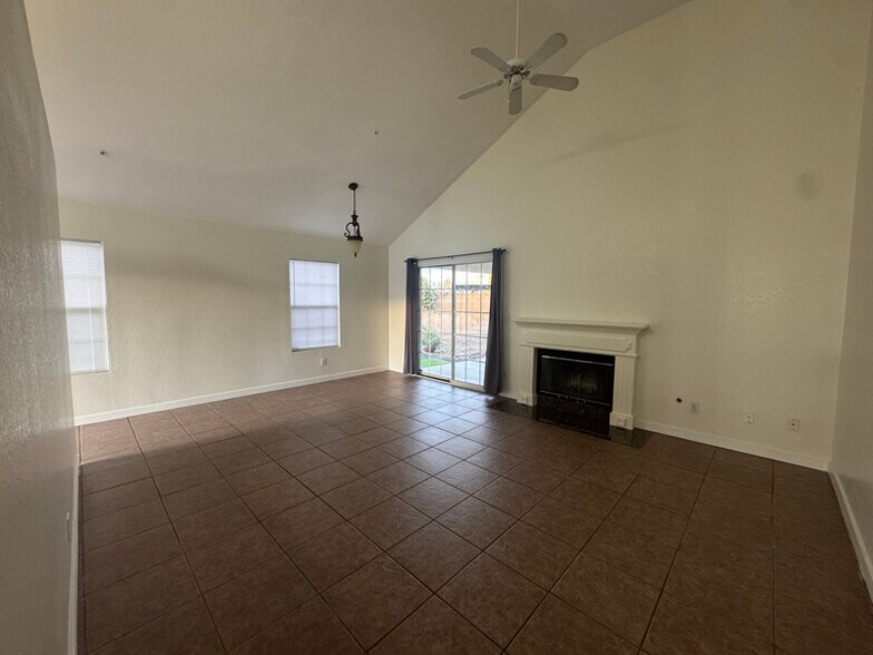 Building Photo - 7800 Buckeye St