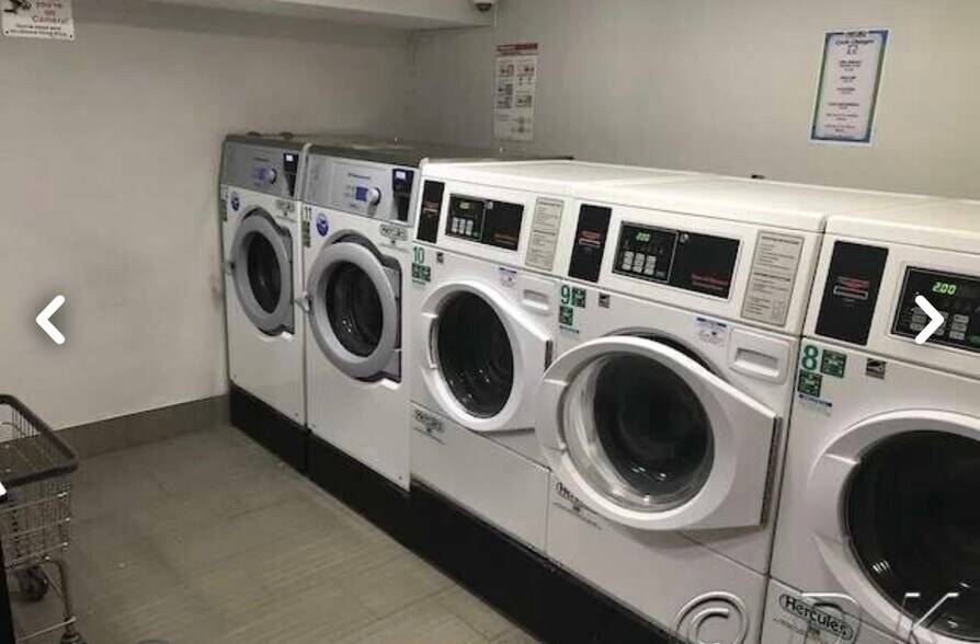 Building Photo - 237 E Broadway