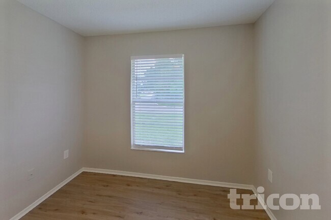 Building Photo - 5360 Alhambra Way S