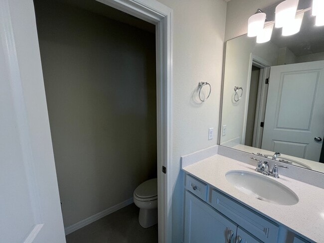 Building Photo - 14202 Sapelo Beach Dr